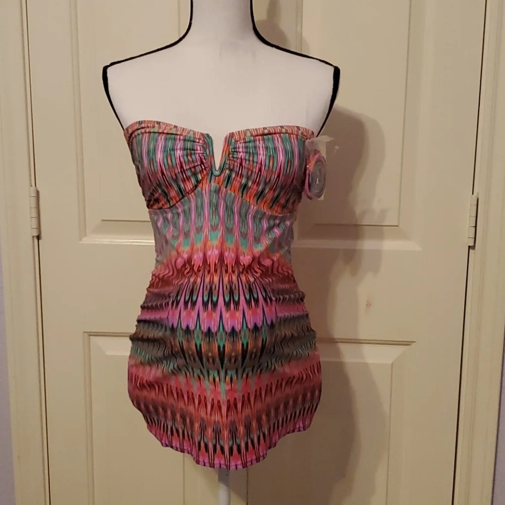 NWOT Liz Lange Maternity Women's Tankini Swim Top S